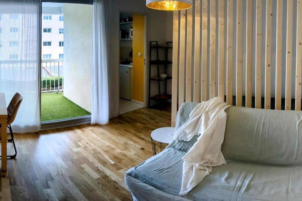 Bulle Cosy Apartment มงต์เปอลิเยร์ ภายนอก รูปภาพ